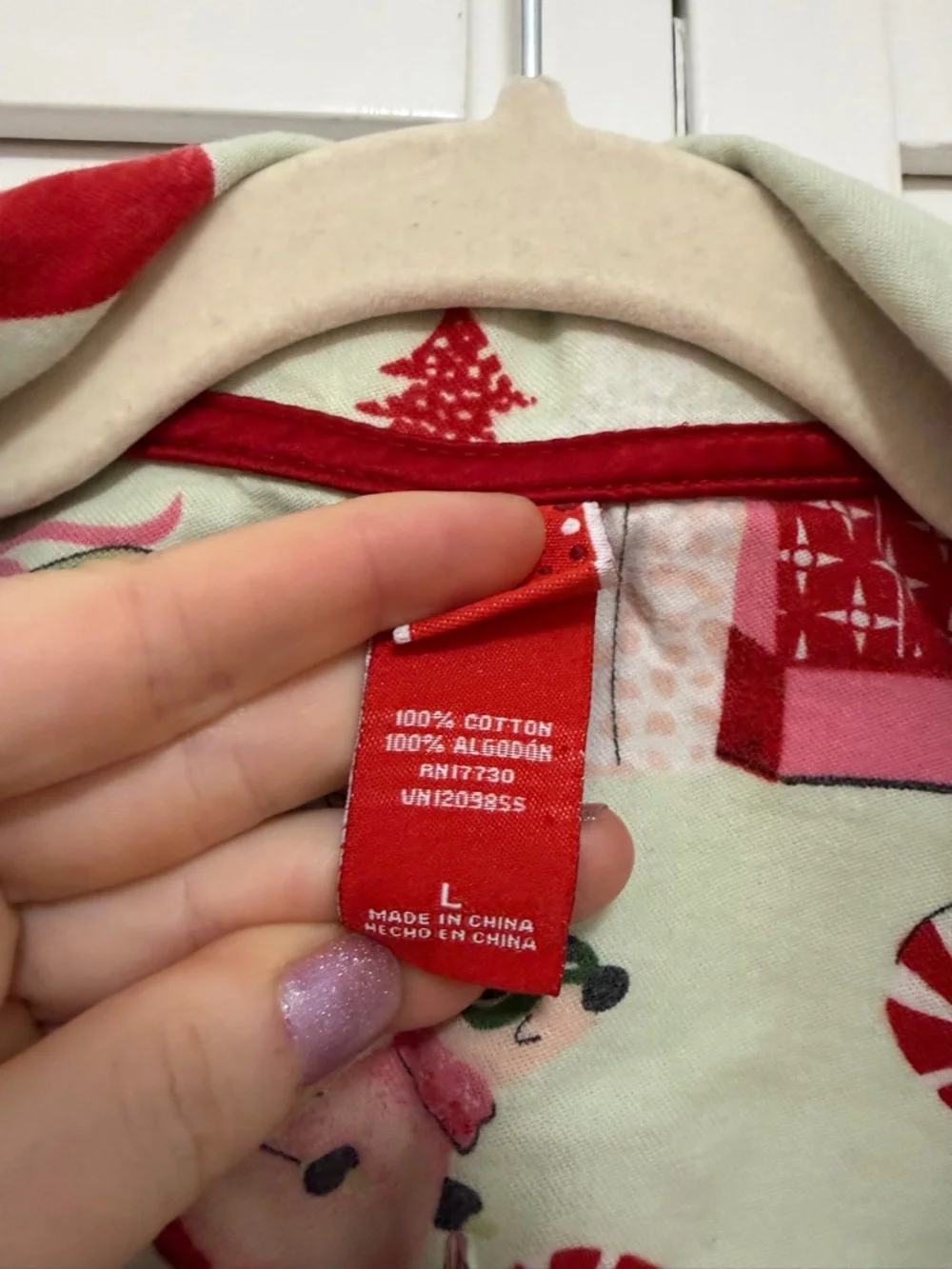 Target Brand Christmas Pajama Set - Picture 4 of 5
